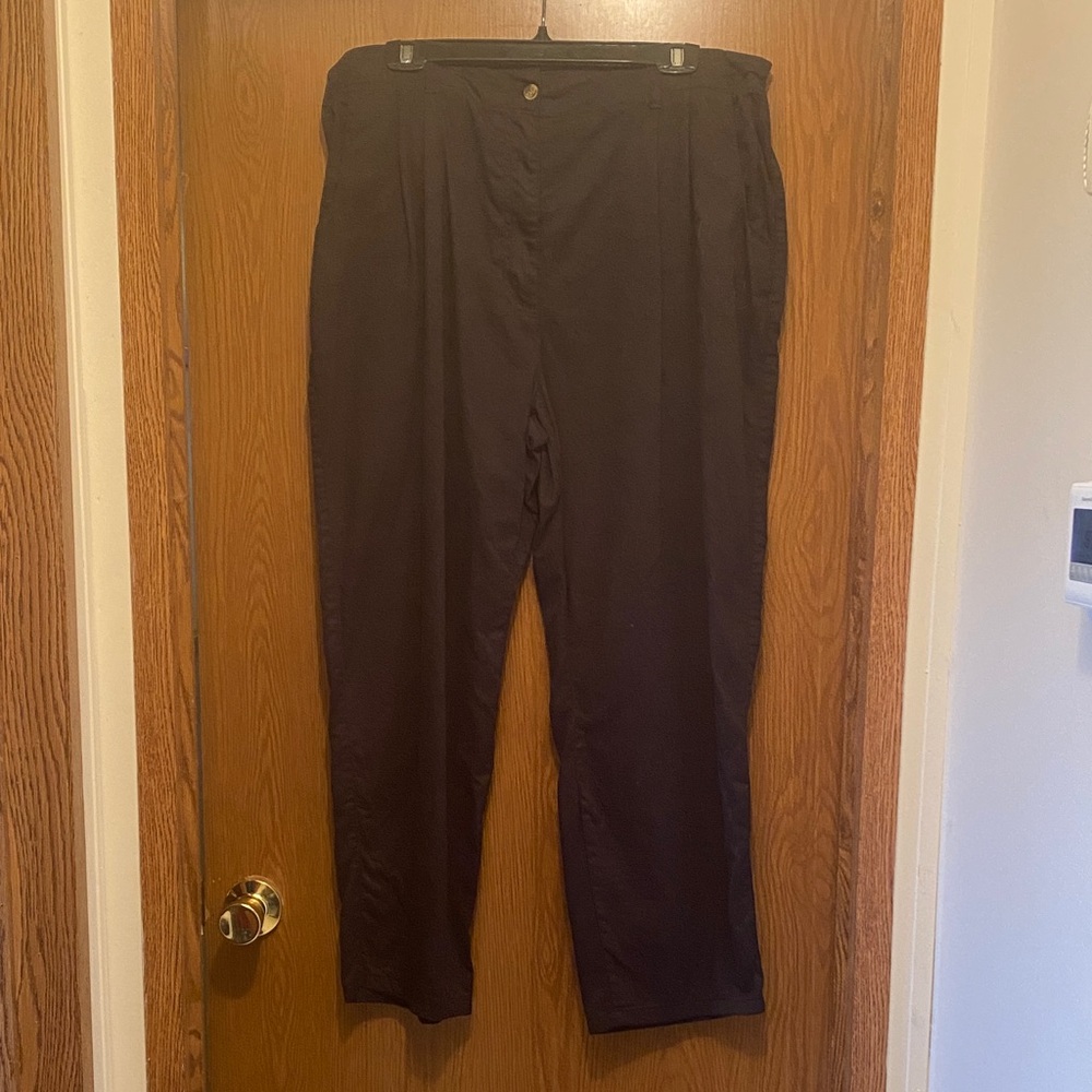 Black dress pants